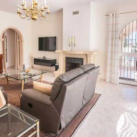 Quito By Interhome