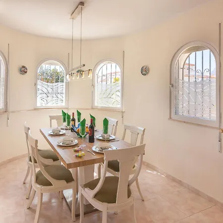 Quito By Interhome Villa